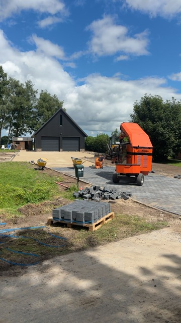 Oprit nieuwbouwwoning Ureterp — foto 3